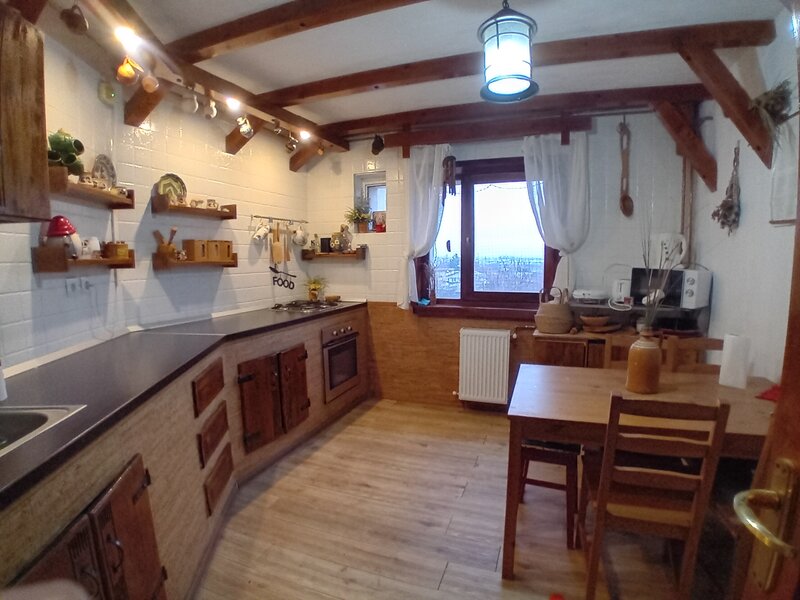 Sector 2, apartament cu 4 camere, 93 mp utili, 105 mp totali, sector 2